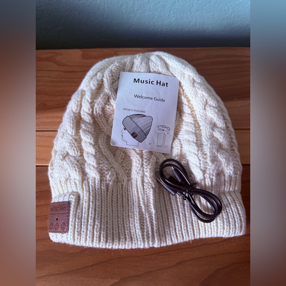 None Accessories - Bluetooth Music Beanie Hat Headphones Knit Winter Cap Cream 9”